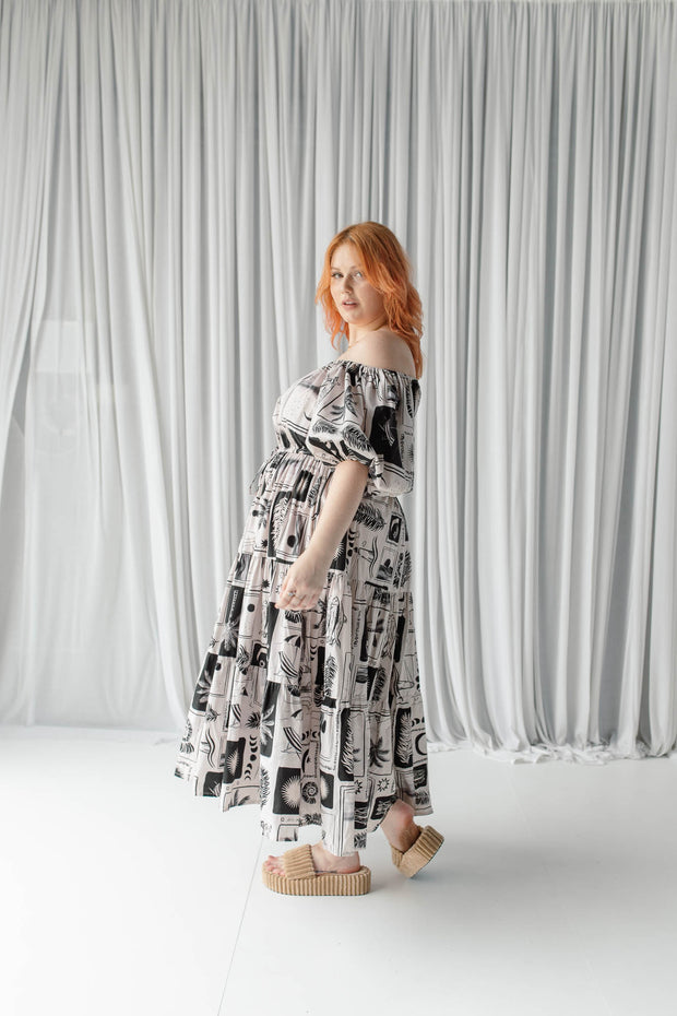 SHOAL TIERED GOWN - MONOCHROME