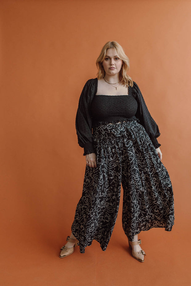 STELLAR LONG SLEEVE SHIRRED BLOUSE - BLACK