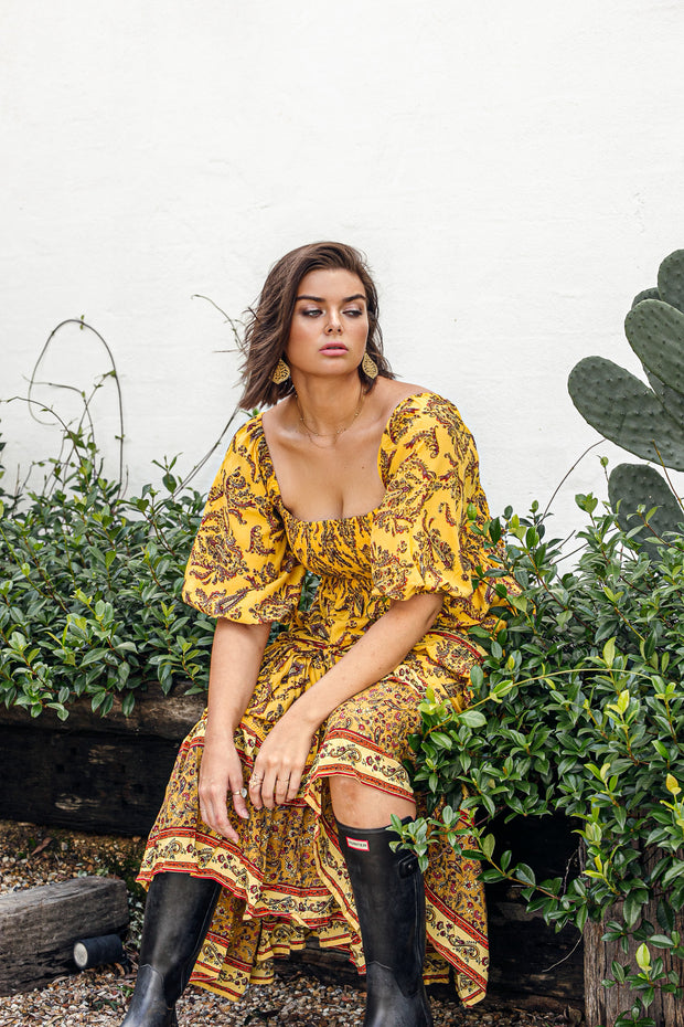 DAWN PAISLEY SHIRRED BLOUSE
