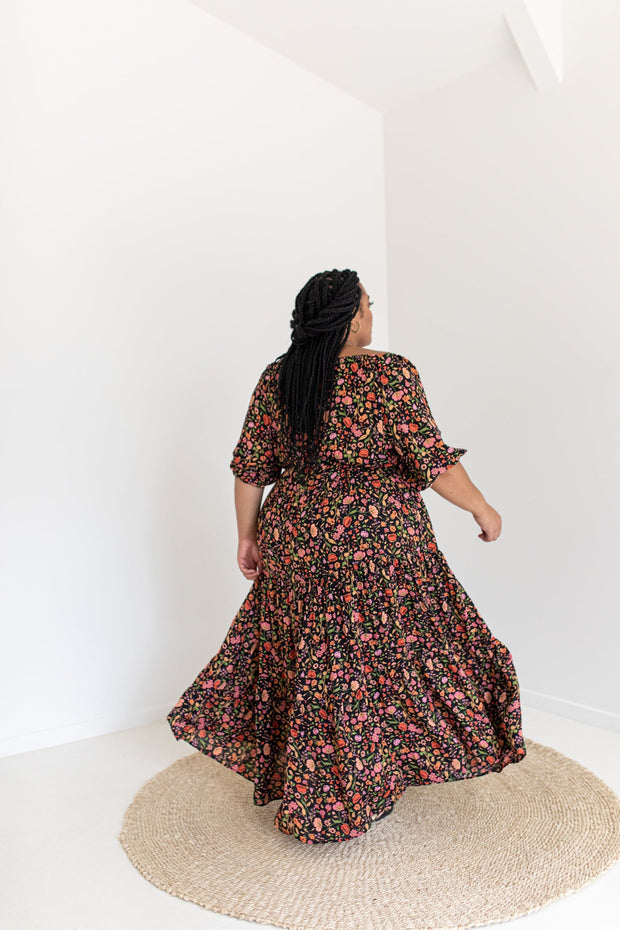 [PRE-ORDER] SECRET GARDEN GOWN - BLACK